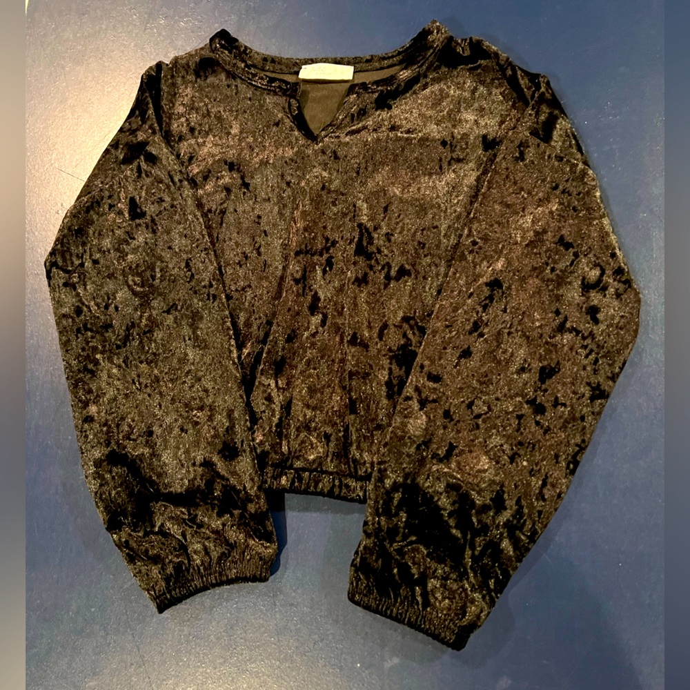 Pinc Premium Brand black crushed velvet long sleeve top with elastic bottom